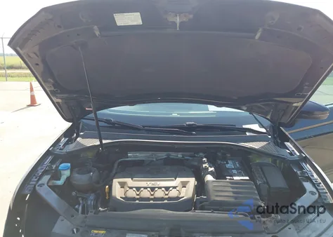 2019 Volkswagen Tiguan 2.0T Se/2.0T Sel/2.0T Sel R-Line/2.0T Sel R-Line Black из США, поврежденный, VIN 3VV3B7AX5KM078299